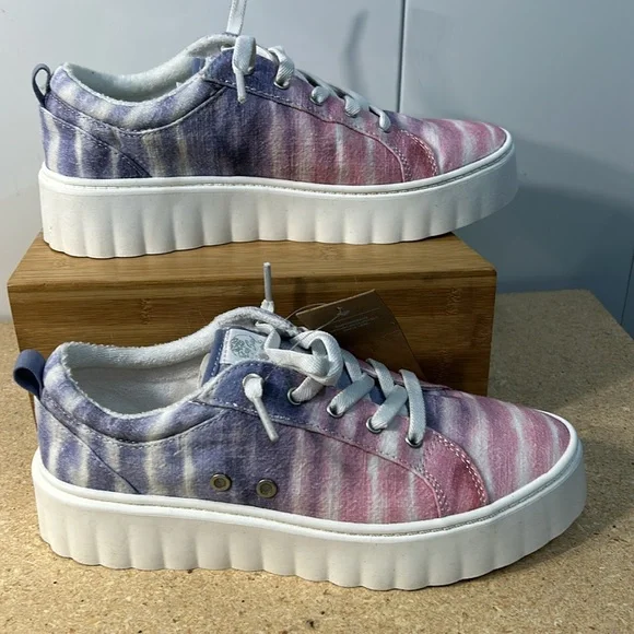 Roxy Sheilahh Sneakers Tie-Dye Sneakers (TS11) - Picture 8 of 15